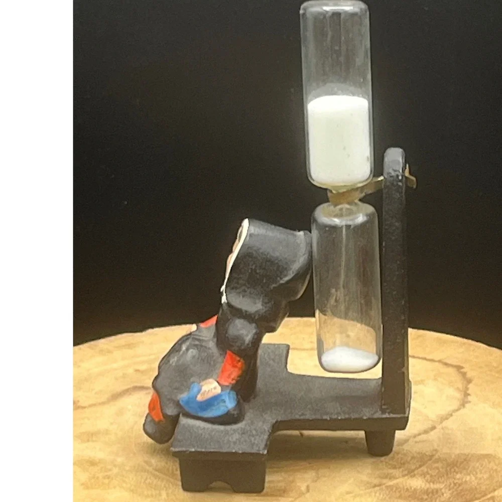 Vintage Cast‎ Iron Amish Women 3 min  Egg Timer Hourglass